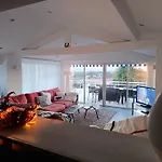 Villa Avec Piscine Privative, Domaine Prive Du Capitou, Frejus