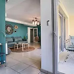 Centre Beau Logement T3 6 P Terrasse Wifi Pkg Clim