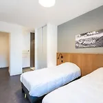Apartments By The Slopes In L'Alpe D'Huez