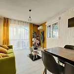 T2 Appart Echap'Belle Mousquetaire - Terrasse Clim Wifi - 100M De La Plage - Capitalchic Services Frejus