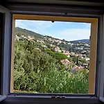 Lantana Luxury Property
