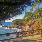 Charmant T2 Avec Terrasse Vue Mer