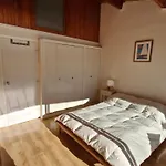 Appartement 4 Pieces Avec Piscine Et Garage A Sainte-Maxime - Fr-1-780-44