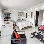 Studio Midi Magret Cannes