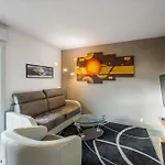 Appartement Calme Et Chaleureux - Colombes