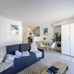 Bright One Bedroom Apt With Parking And Terrace