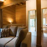 Nice Chalet With Fireplace In Megeve