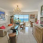 Breathtaking Rooftop Experience On Promenade