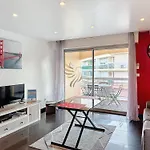 T2 Eclat Carmin-Clim, Terrasse, Piscine, Tennis - Capitalchic Services - Frejus