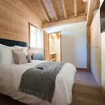 Nice Chalet With Fireplace In Megeve