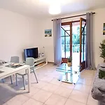 Appartement Dans Villa A Valescure