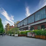Charmant Appartement, En Plein Centre , Face A La Gare Centrale, Nice Centre