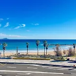 Studio Spacieux, Vue Imprenable Sur La Mer