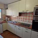 Appartement 3 Pieces Avec Piscine, Proche Centre Et Plages - Sainte-Maxime - Fr-1-780-56