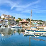 Charming Studio With Balcony In Sanary-Sur-Mer