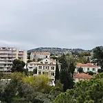 Two Bedroom Apartment On A High Floor In The Center Of Cannes A Few Steps From The Croisette Beaches - 2229