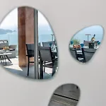 Charming Riviera Villa For 8 Guests Pool & Sea View