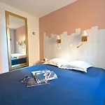 Apartment Village Cap Esterel - L'Esquinade-102 By Interhome