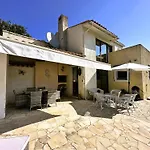 Le Langoustier Pour 6 Personnes Avec Piscine A La Londe-Les-Maures