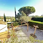 Sainte Maxime : Villa 3 Pieces, Jardin, Piscine, Clim - Fr-1-226-553