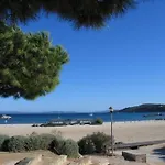 Studio 2 Couchages A 350M De La Plage Avec Balcon Et Parking, Bormes-Les-Mimosas - Fr-1-251-728