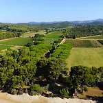 Mazet Marius Pour 4 Personnes Avec Piscine Et Tennis A La Londes-Les-Maures