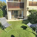 Superbe Studio Jardin, Terrasse, Piscine 307L Kali
