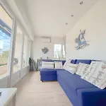 Appt Lumineux Avec Terrasse Coeur De Ville 35 M²