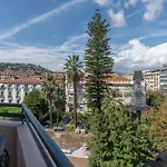 Elegant Condo With Balconies In The Heart Of Nice