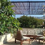 Chambre Calme Ouvrant Sur Magnifique Rooftop