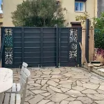 Gorgeous Home In Cagnes-Sur-Mer With Wi-Fi