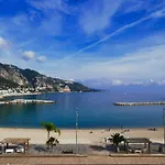 Petit Studio Vue Mer