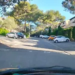Pool,Beach,Garden,Parking Free,4 Travelers