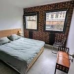 Beautiful 1 Bedroom Apartment Near Eiffel Tower