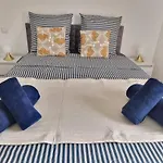 Marin Apartment With Swimming Pool