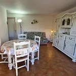 Sainte-Maxime : Appartement Moderne Pour 4 Personnes - Fr-1-780-86