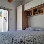 Chambre Independante Climatisee, Terrasse 100M2 Et Salle D'Eau