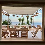 Prestigious Villa With An Incredible Sea View