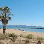 Holiday Home Azur Cottages By Interhome