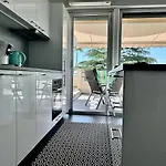 Les Anges -F2 Appartement, Terrasse Vue Mer, Piscine, Wifi