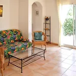 Maison Conviviale Avec Vue Sur La Montagne A Sainte-Maxime