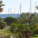 Appartement Standing Marina Baie Des Anges / Nice