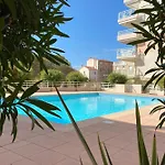 06Ai - Beautiful Renovated Studio - Sea And Pool View