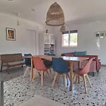 Haut De Villa 3 Chambres Climatisation, Wifi , Terasse Et Jardin