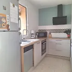 Haut De Villa 3 Chambres Climatisation, Wifi , Terasse Et Jardin