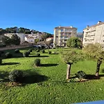 T4 Lumineux Et Spacieux, Parking Et Parc Prive