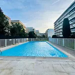 Le Lys - Apt 4 Prs - Clim - Piscine - Parking