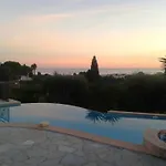 Chambre Bed And Breakfast Dans La Villa Cypra