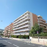 Studio Renove Face Mer Avec Terrasse, Clim, Wifi Et Proche Commodites A Menton - Fr-1-196-167