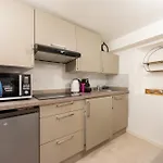 1-Br Apartment In Cannes City Center Le Suquet